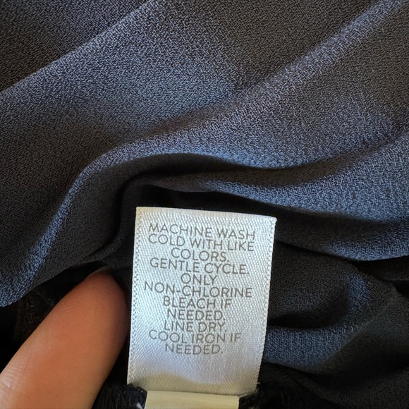 J Jill Lace Overlay Pleated Hem Dress - Picture 7 of 8